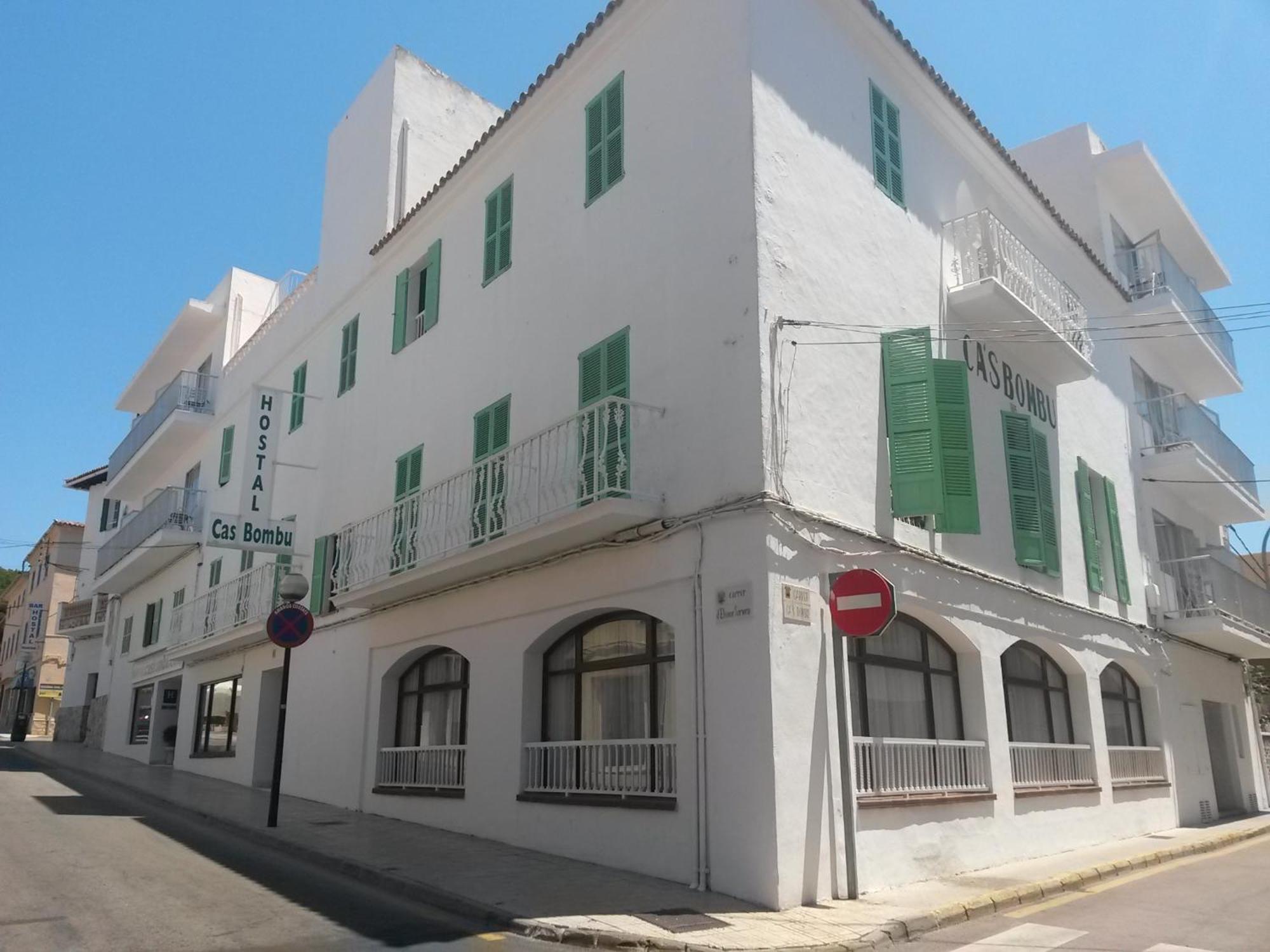Hostal Cas Bombu Cala Ratjada  Eksteriør bilde